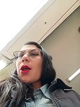 VALERY-03  online show from 17, 4, 2026