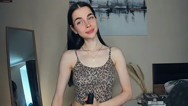 MaryJacksoon online show from 6, 6, 2026