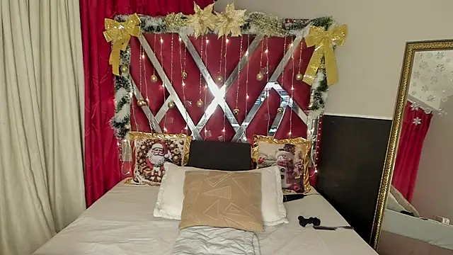 MicaelaHot  online show from 1, 12, 2025