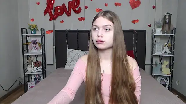 LaraPika online show from 19, 2, 2026