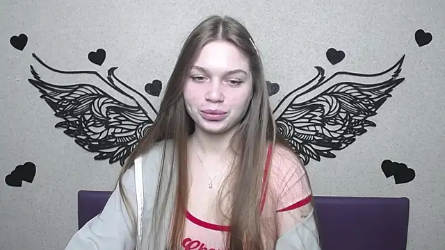 LaraPika online show from 24, 4, 2026