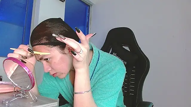 giuliana andrade online show from 26, 3, 2026