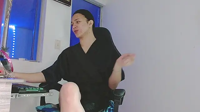 giuliana andrade online show from 23, 4, 2026