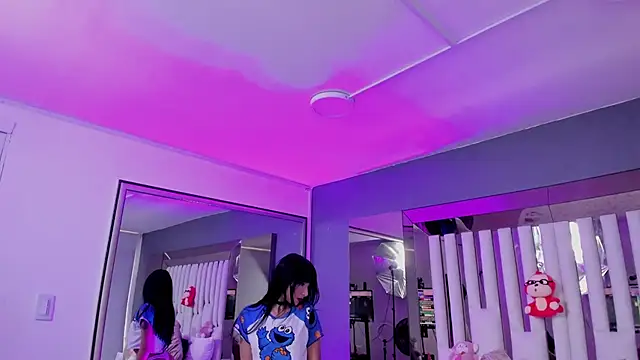 Kitty Eliffe online show from 21, 3, 2025