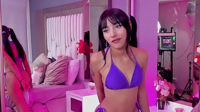 Kitty Eliffe online show from 22, 3, 2025