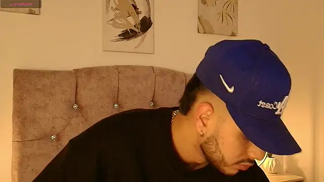 Amadeo Wild online show from 24, 4, 2026