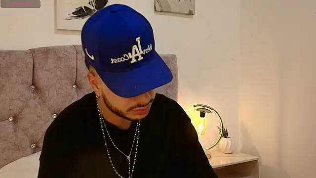 Amadeo Wild online show from 25, 4, 2026