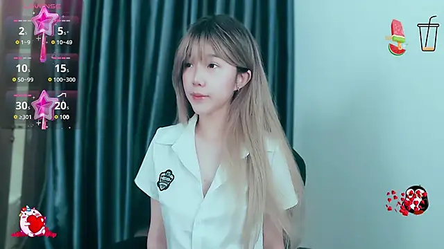 -Poison-Ivy- online show from 29, 12, 2024