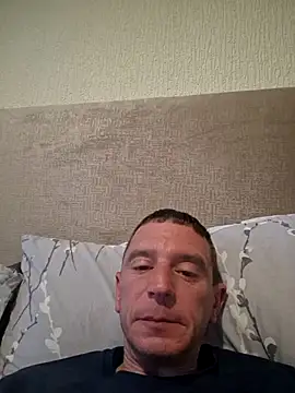 CoupleFun80x online show from 20, 6, 2026