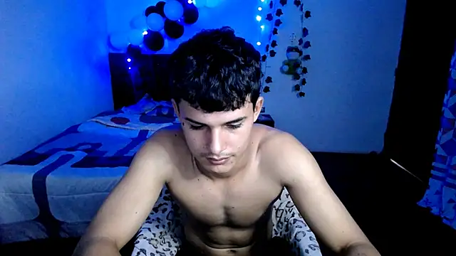 Snapshot of freddy_romas chatting on 16, 11, 2025 freddy romas online show from 16, 11, 2025