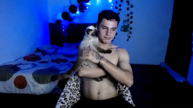 Snapshot of freddy_romas chatting on 1, 12, 2025 freddy romas online show from 1, 12, 2025