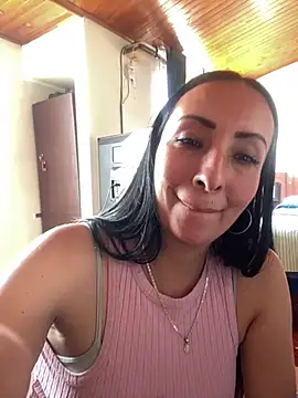 yaralyminjo2 online show from 20, 1, 2025