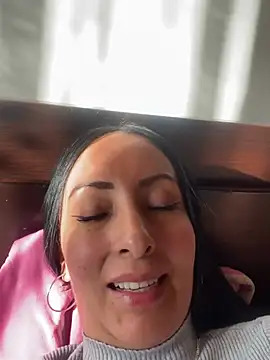 yaralyminjo2 online show from 21, 1, 2025