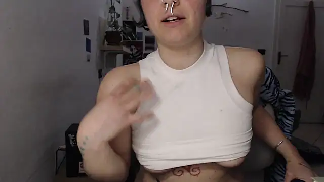 Snapshot of kinkyspirali chatting on 13, 3, 2025 kinkyspirali online show from 13, 3, 2025