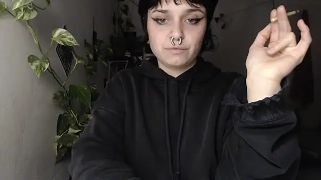 Snapshot of kinkyspirali chatting on 28, 11, 2025 kinkyspirali online show from 28, 11, 2025