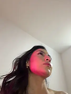 Snapshot of Gia_Ferh chatting on 23, 7, 2026 Gia Ferh online show from 23, 7, 2026