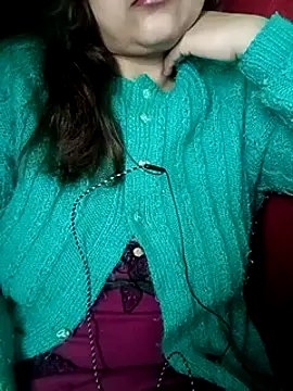 Snapshot of Sexy_Queen6 chatting on 6, 1, 2025 Sexy Queen6 online show from 6, 1, 2025