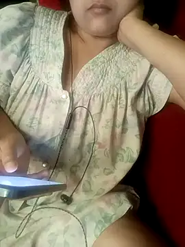 Snapshot of Sexy_Queen6 chatting on 2, 3, 2025 Sexy Queen6 online show from 2, 3, 2025