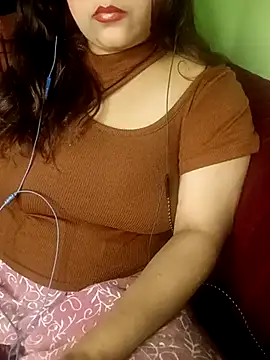 Snapshot of Sexy_Queen6 chatting on 6, 3, 2025 Sexy Queen6 online show from 6, 3, 2025