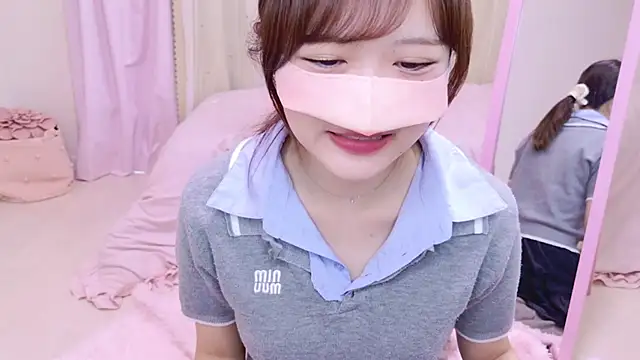 Snapshot of HANApipi chatting on 14, 5, 2026 HANApipi online show from 14, 5, 2026