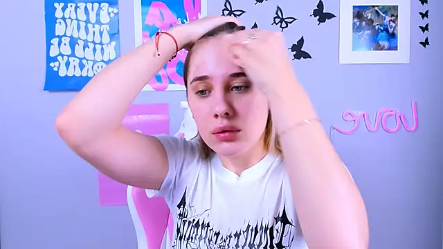 MiaMilas online show from 10, 12, 2024