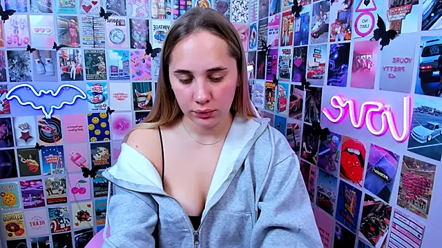 MiaMilas online show from 8, 10, 2025