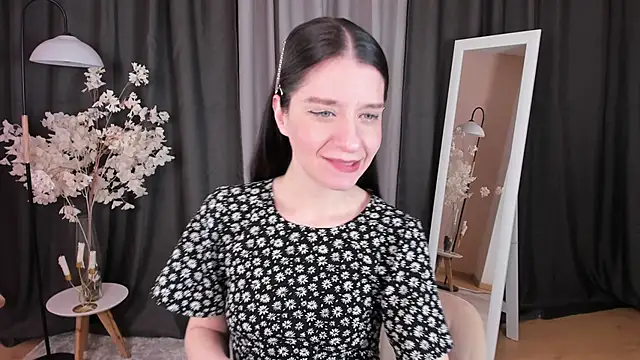 helentasty online show from 3, 3, 2025