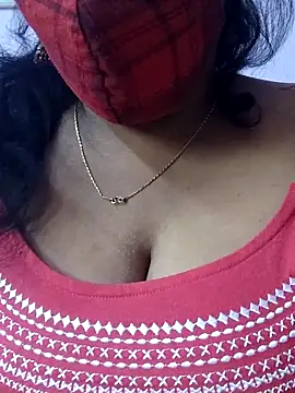 mallu-sumi online show from 2, 2, 2026