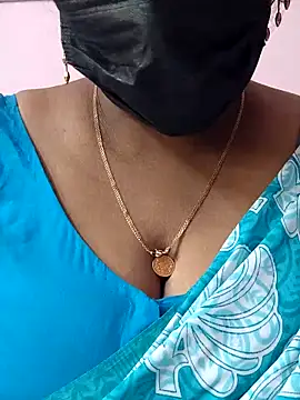 mallu-sumi online show from 28, 4, 2026