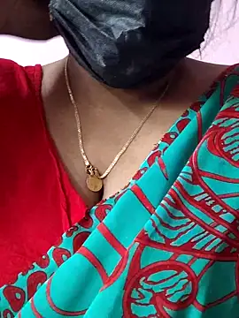 mallu-sumi online show from 30, 4, 2026