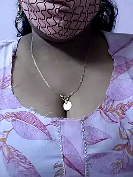 mallu-sumi online show from 25, 5, 2026