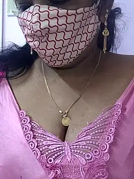 mallu-sumi online show from 4, 7, 2026