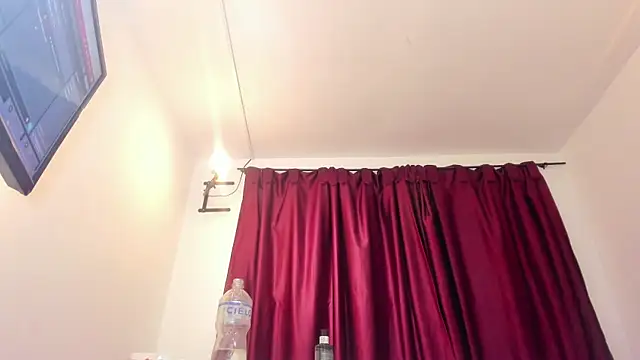 Snapshot of _Caroliina chatting on 28, 12, 2024 Caroliina online show from 28, 12, 2024