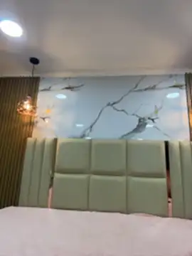 Emily Trujillo online show from 25, 4, 2026