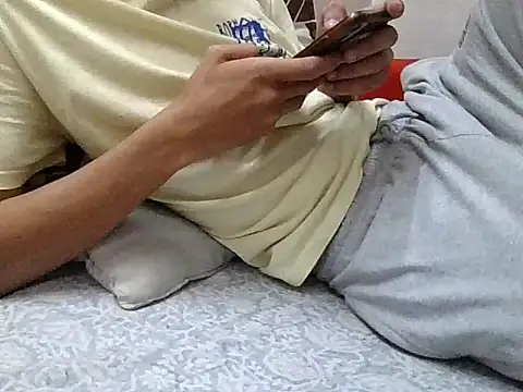 Snapshot of wknows2 chatting on 2, 12, 2025 wknows2 online show from 2, 12, 2025