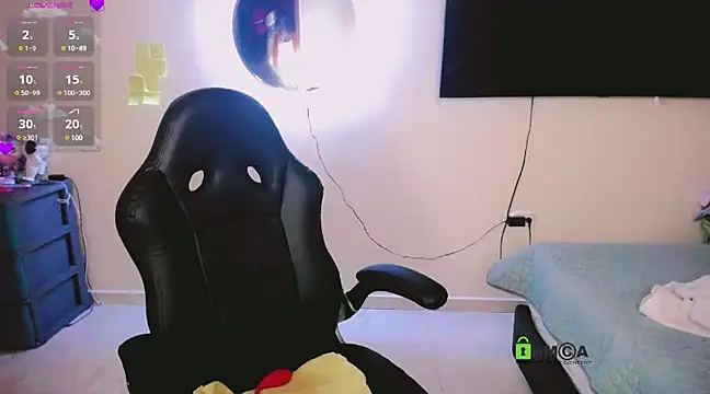 ARIA SUGARUB online show from 10, 1, 2025