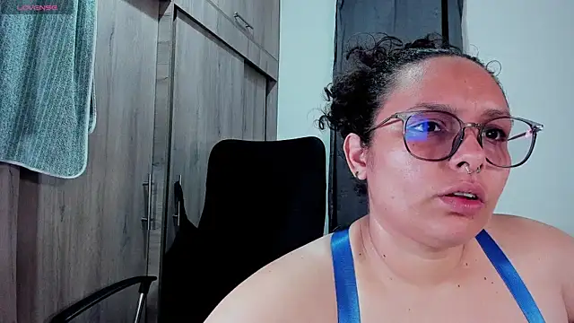 Snapshot of Mabelydani chatting on 2, 10, 2025 Mabelydani online show from 2, 10, 2025