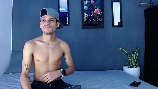 Friendsofeverything  online show from 10, 12, 2024