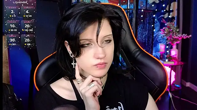 dark vamp  online show from 14, 2, 2025