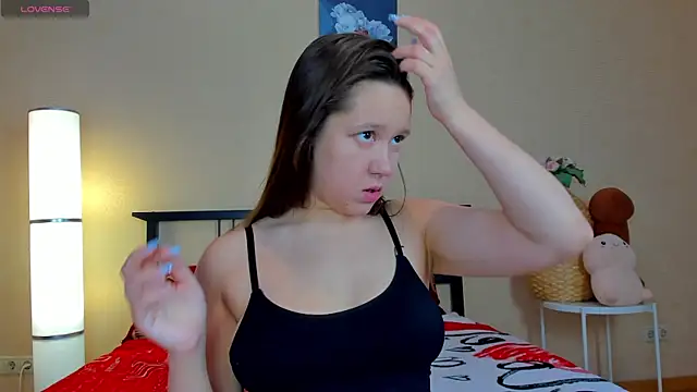Mira Karter online show from 10, 6, 2026