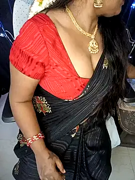 Snapshot of honey-sexy chatting on 5, 2, 2025 honey-sexy online show from 5, 2, 2025