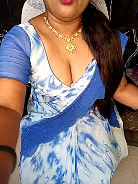 Snapshot of honey-sexy chatting on 8, 2, 2025 honey-sexy online show from 8, 2, 2025