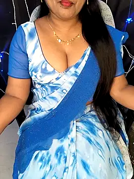 Snapshot of honey-sexy chatting on 3, 3, 2025 honey-sexy online show from 3, 3, 2025