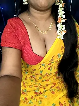 Snapshot of honey-sexy chatting on 15, 3, 2025 honey-sexy online show from 15, 3, 2025