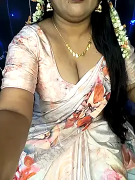 Snapshot of honey-sexy chatting on 21, 3, 2025 honey-sexy online show from 21, 3, 2025