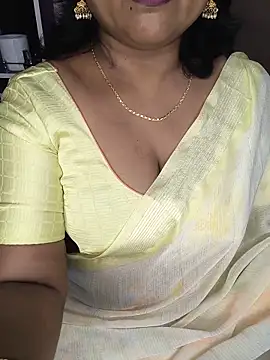honey-sexy online show from 18, 6, 2026