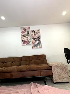 Snapshot of dolcebella chatting on 20, 9, 2025 dolcebella online show from 20, 9, 2025