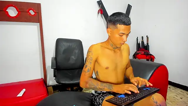 Hana and Zeta online show from 13, 3, 2025