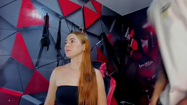 Hana and Zeta online show from 16, 12, 2025