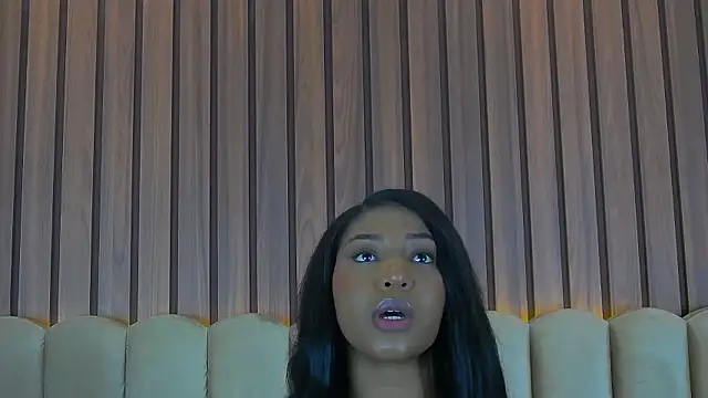 VanessaGlenn online show from 14, 3, 2025